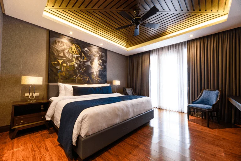 BRAVO by Malcolm (45) 1 | Bravo Hotel Dumaguete bravo-hotel-king-deluxe-room-featured-image